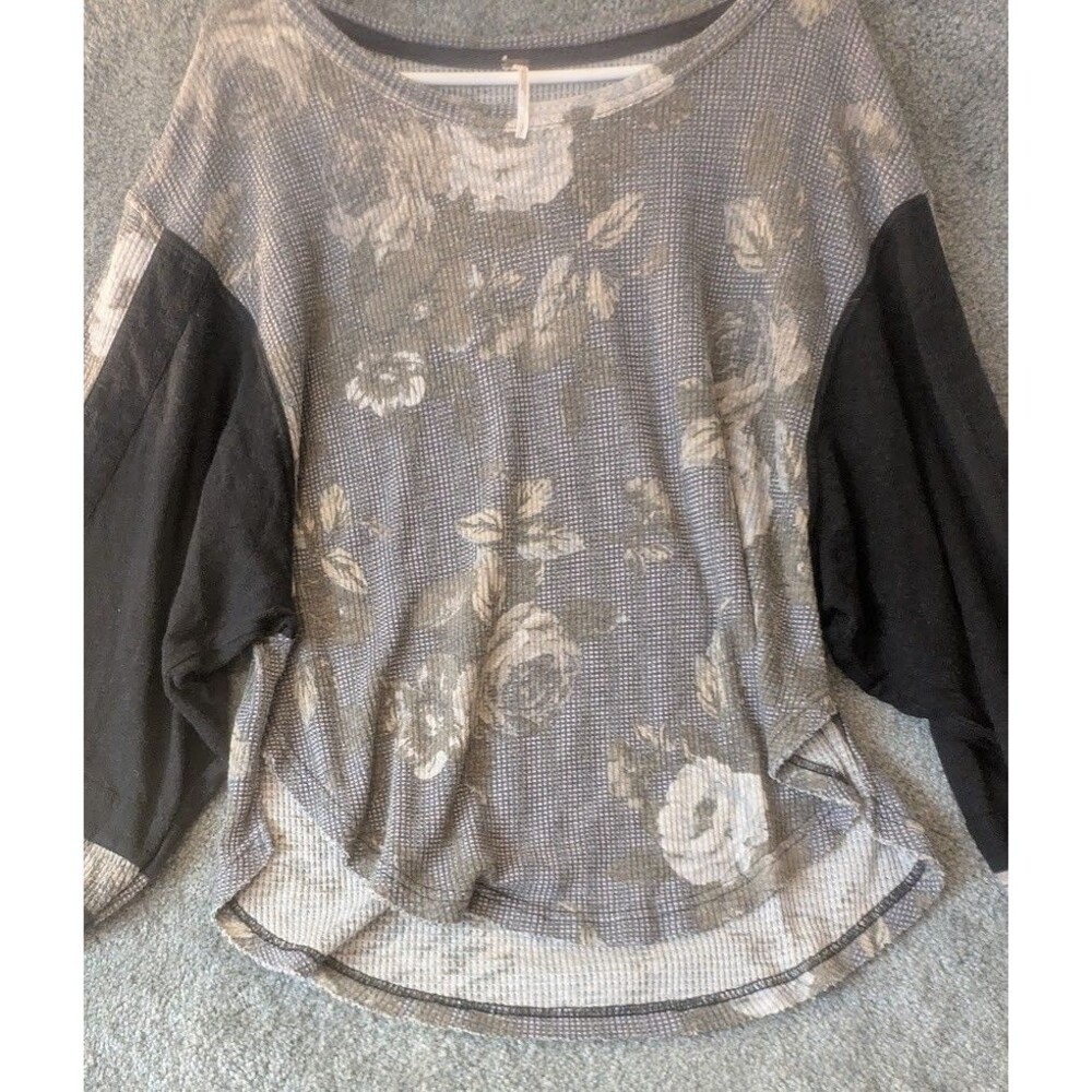 Free People Tunic Women's Size S Balloon Sleeves Tapered Front Floral Print